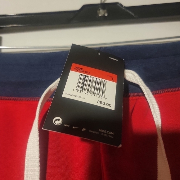 Men's Nike Sportswear Y2K Terry Fleece Sweat Shorts Red Size Large CI2996-611 - Picture 4 of 7